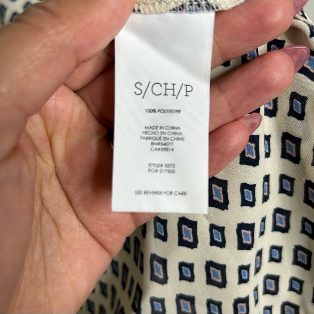 Cabi Black and White Geometric Sleeveless Top Size Small - Picture 4 of 5